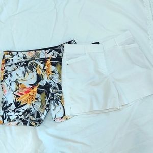 White House Black Market White Floral & Solid White Women's Shorts (2 Pack)